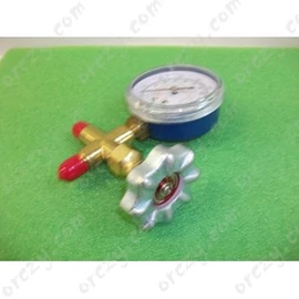 Nyomásmérő 100/900 kPa 1/8coll NPT+2x1/4coll SAE / RENDELÉSRE
