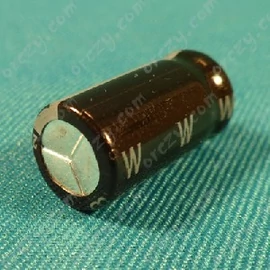 220 uF 63V 85°C 10x20mm Kondenzátor, furatszerelt, mini híradástechnika / RENDELÉSRE