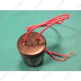 5 uF 450V Kondenzátor, vezetékes / RENDELÉSRE