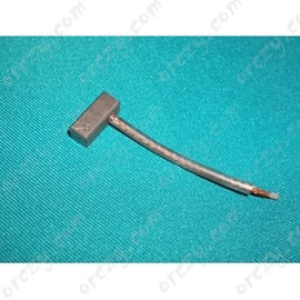 6,3x6,3x15 mm B60 Szénkefe, oldalt kivezetéses (univerzális) autovillamossági (1cs=2db) /RENDELÉSRE