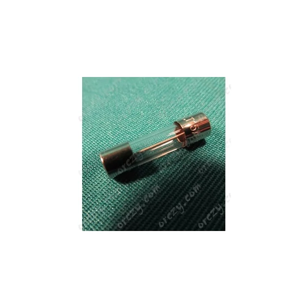 15A 5x20 üvegbiztosíték lassú / RENDELÉSRE
