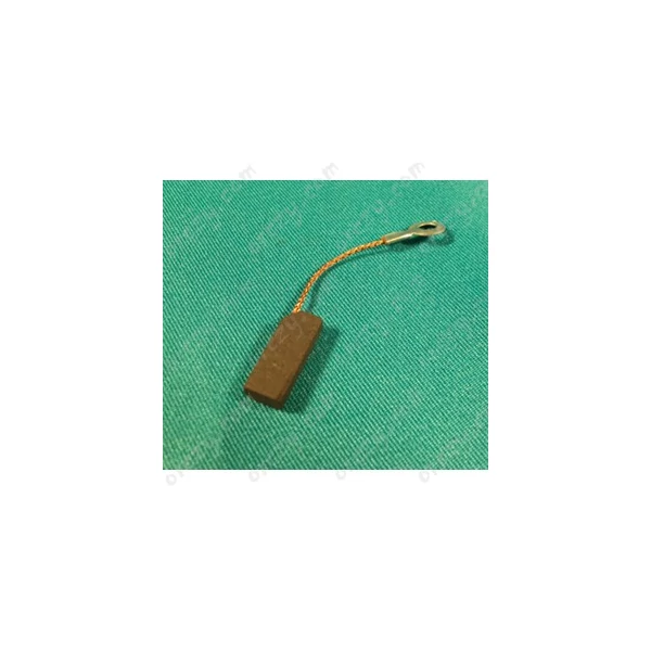 5x8x20 mm Szénkefe, sarus, sarok kivezetéses Orosz fúrógép ipari kéziszerszámgép (1cs=2db) / RENDELÉSRE